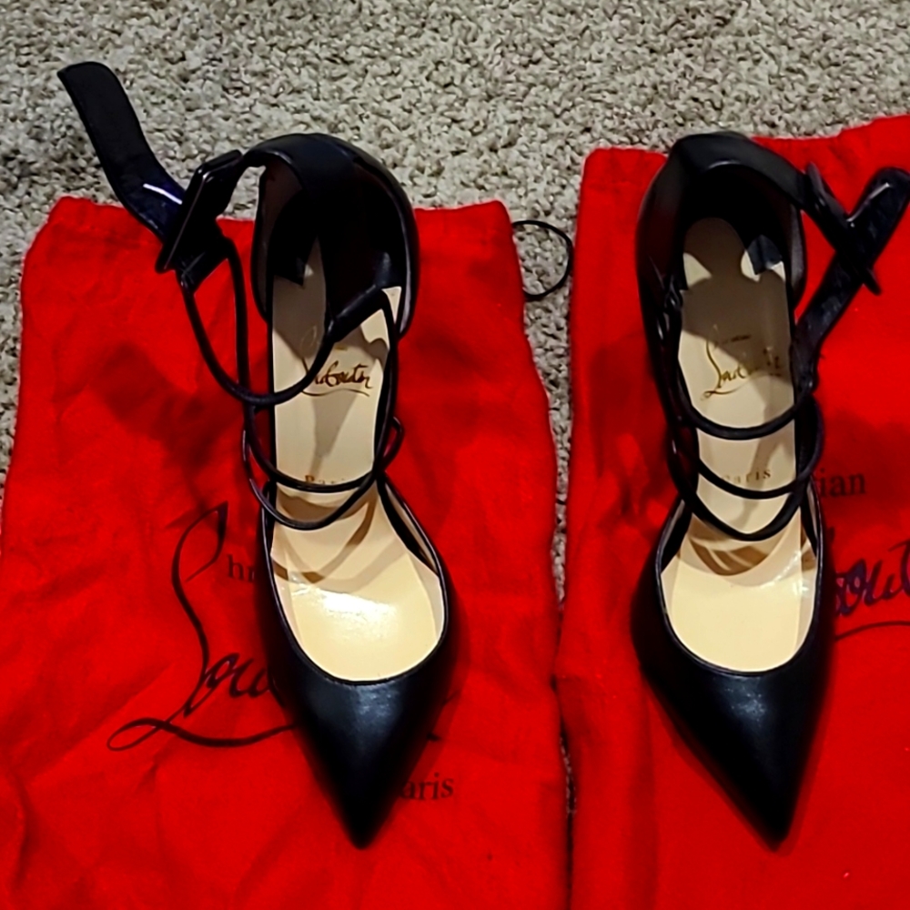 Christian Louboutin Suzanna NAPA black heels Size 37